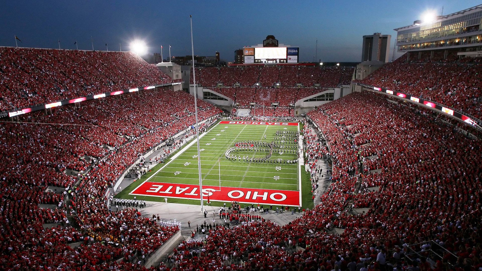 开yun官网-《ApexLegends》天空之城地图大揭秘，战略层出不穷！